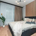 Apartly - Cisza W Nowoczesnym Stylu & Parking *