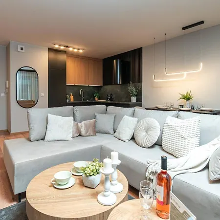 Apartly - Cisza W Nowoczesnym Stylu & Parking Апартаменты Щецин